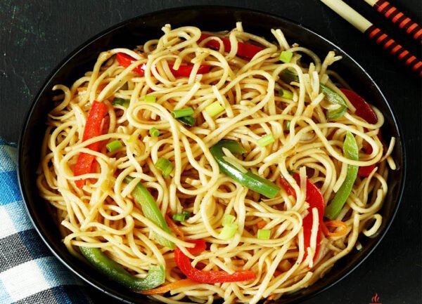 Veg-Hakka-Noodles