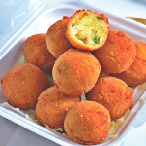 stuffed-cheas-ball